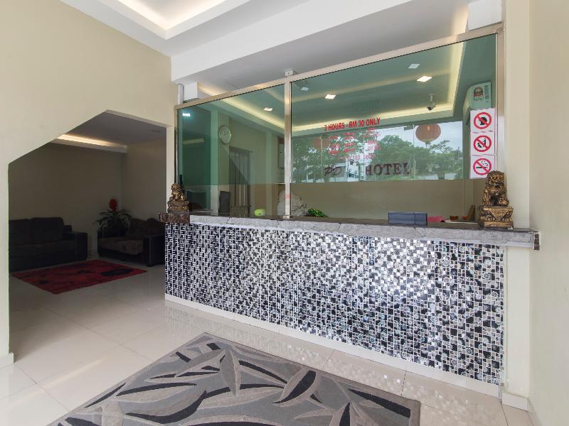 Oyo 1136 Pd Star Hotel 波德申 外观 照片